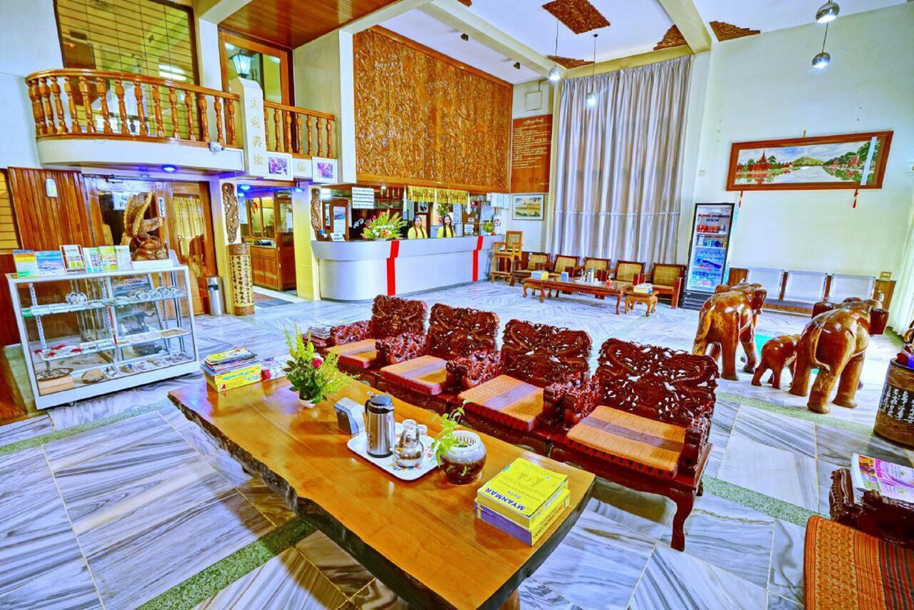 Taim Phyu Hotel Mandalay Exteriör bild