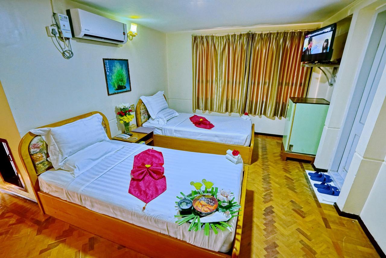 Taim Phyu Hotel Mandalay Exteriör bild