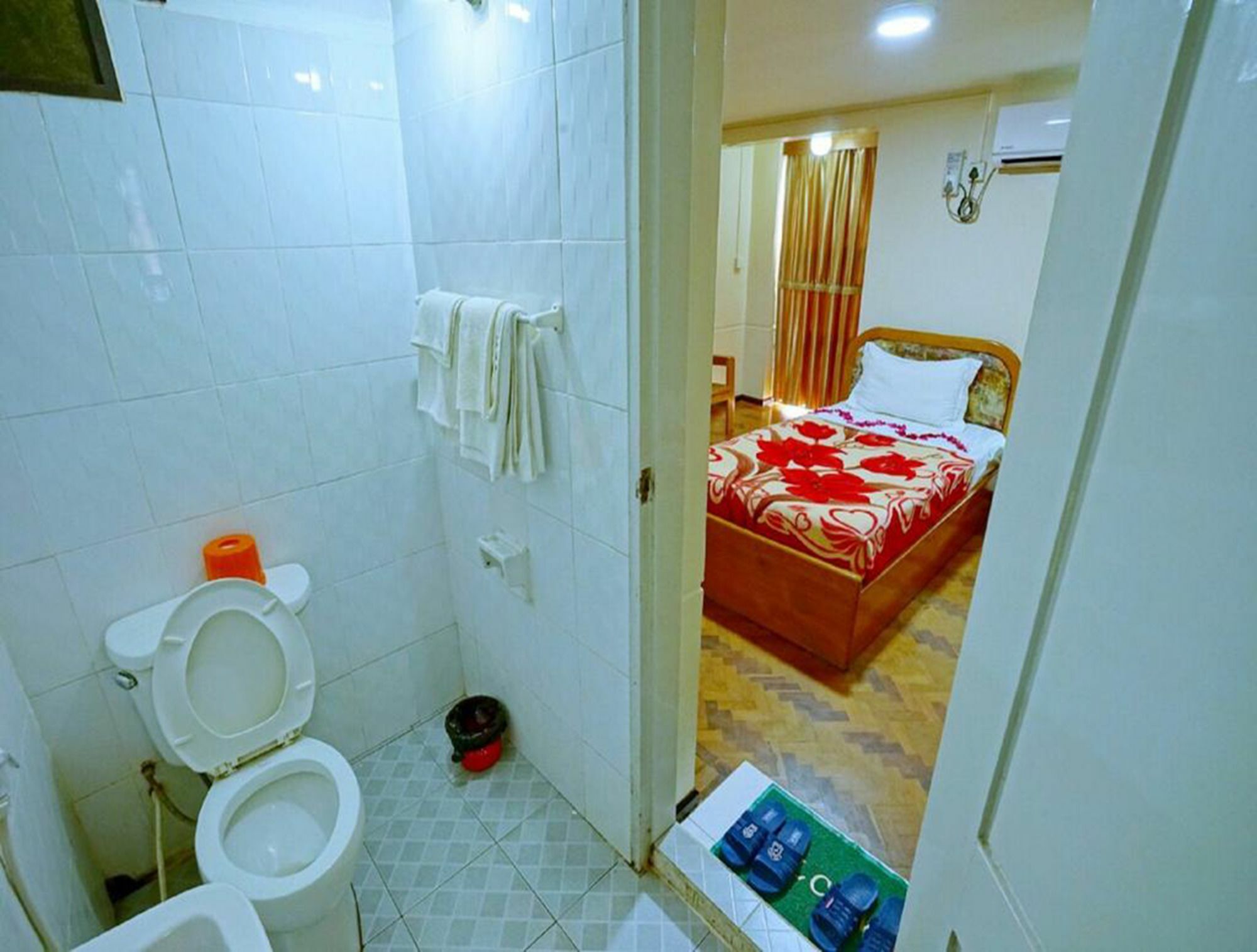 Taim Phyu Hotel Mandalay Exteriör bild