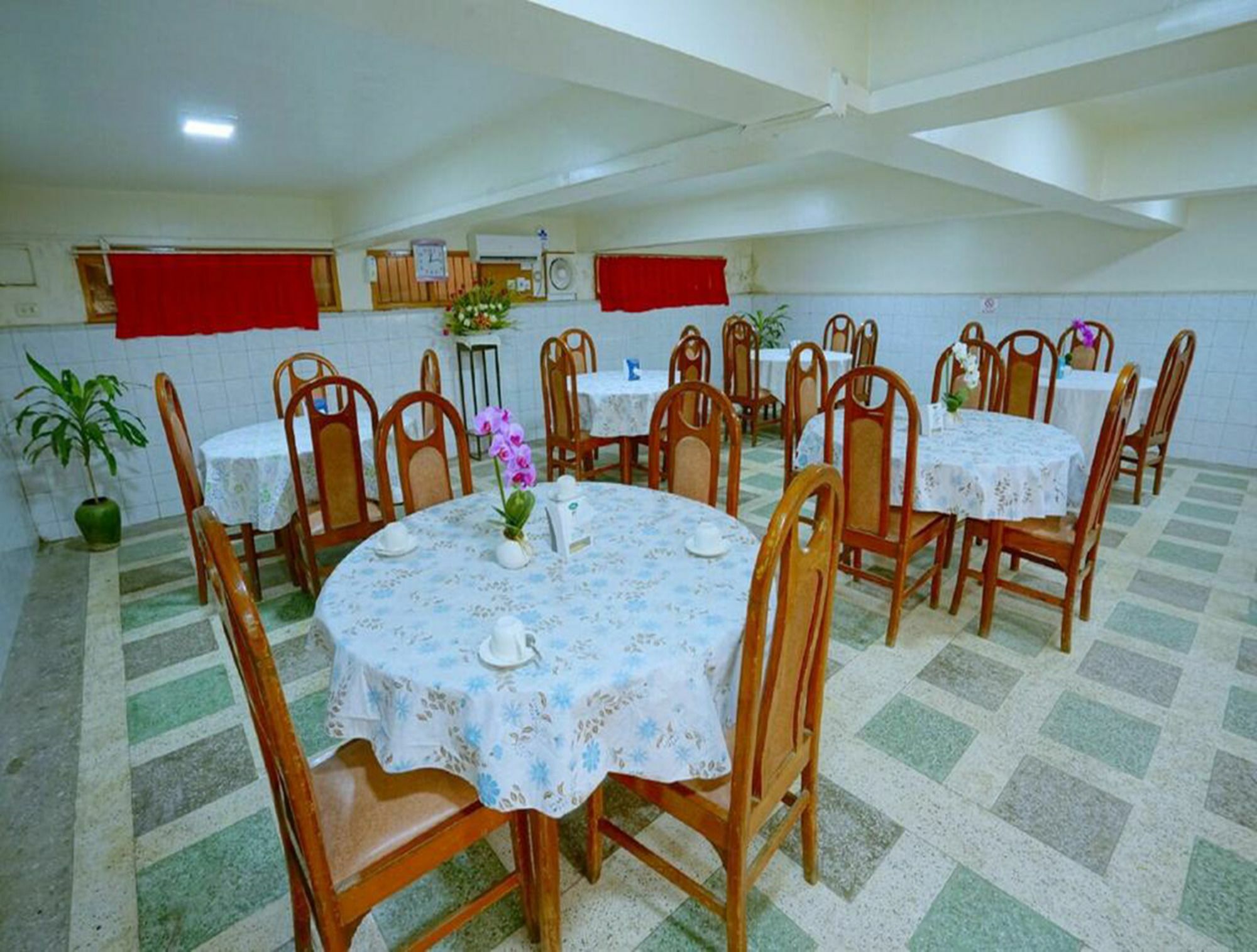 Taim Phyu Hotel Mandalay Exteriör bild