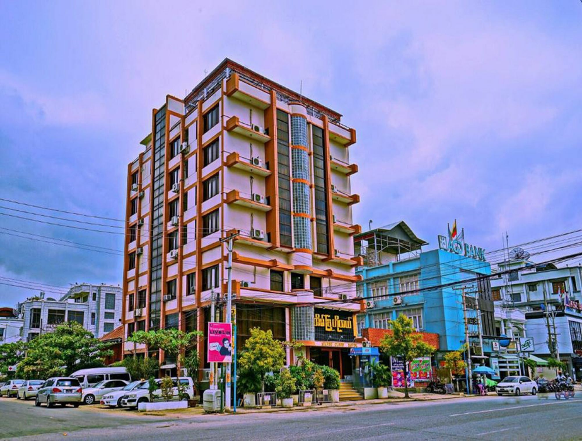 Taim Phyu Hotel Mandalay Exteriör bild